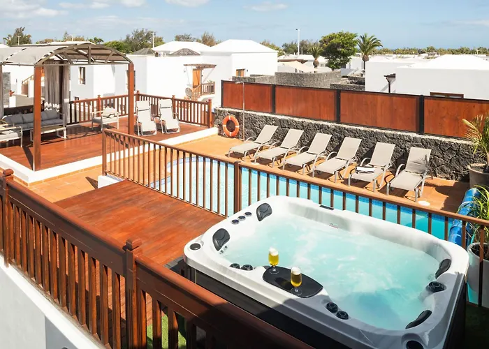 61 Playablanca Lanzarote Pool