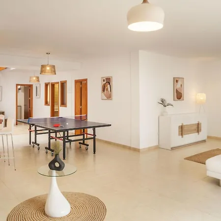 61 Playablanca Lanzarote Pool ヴィラ *